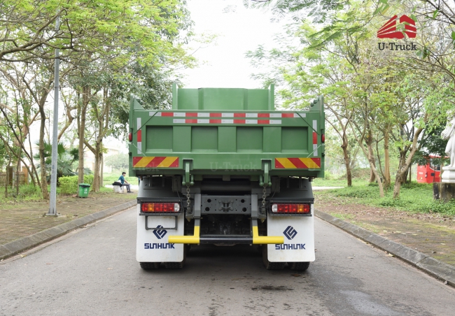 Xe ben V7G 8X4 thùng vuông - Bản nâng cấp 2022