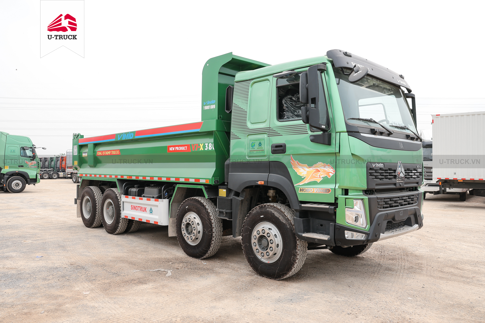 Xe ben HOWO V7X 380 8X4 Thùng đúc 4.77 (SS 8+8)