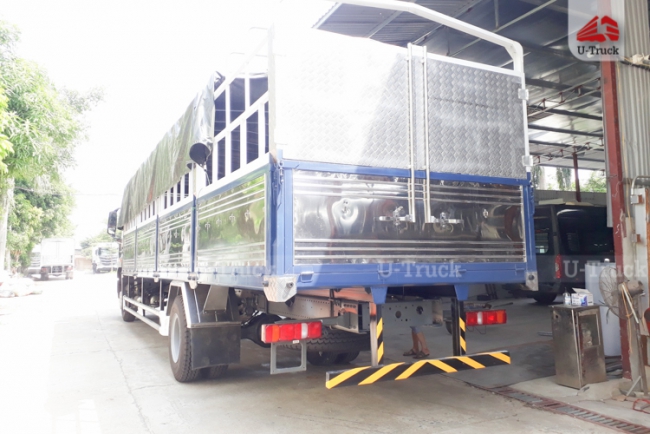 Xe tải VX 4x2 mui bạt 9m8 Xe tải VX 4x2 mui bạt 9m8