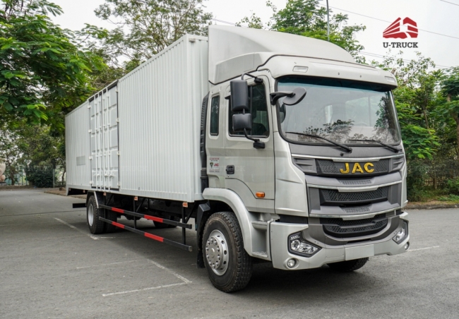 Xe tải JAC A5 4X2 thùng công nhập khẩu 1CH 10M