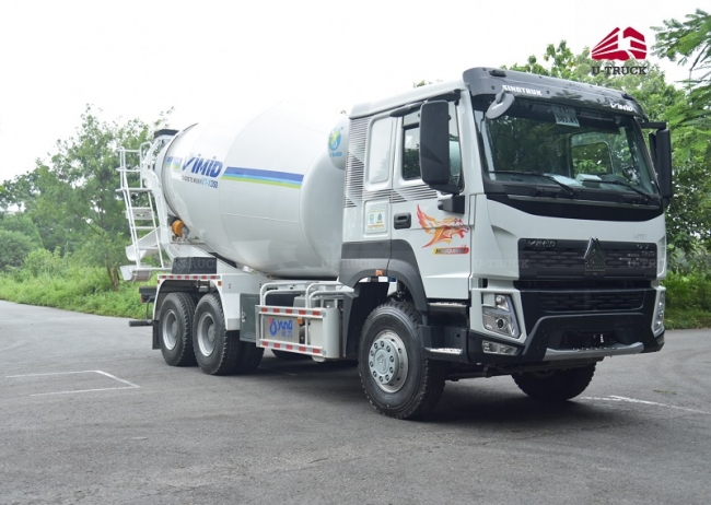 Xe trộn bê tông HOWO V7X 350 12M3 Xe trộn bê tông HOWO V7X 350 12M3
