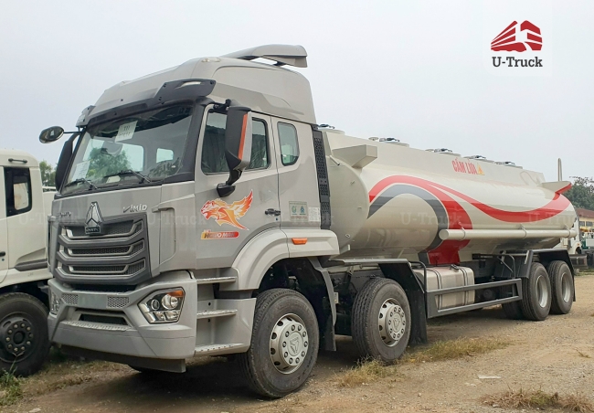 Xe xi téc HOWO NX 8x4 chở xăng 22M3