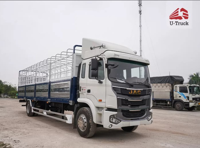 Xe tải JAC A5 4x2 thùng mui bạt 10M Xe tải JAC A5 4x2 thùng mui bạt 10M