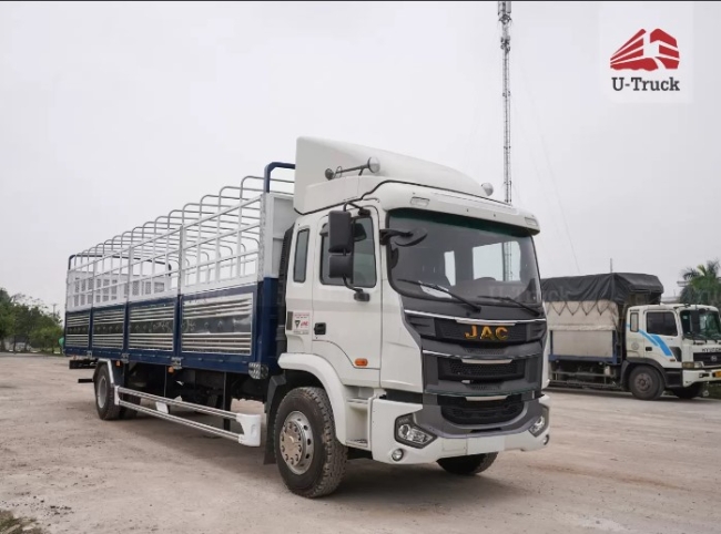  Xe tải JAC A5 4x2 thùng mui bạt 10M