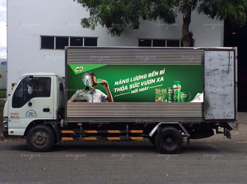 Dán quảng cáo trên xe tải