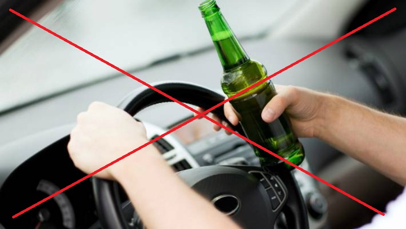 Đã uống rượu bia thì không lái xe