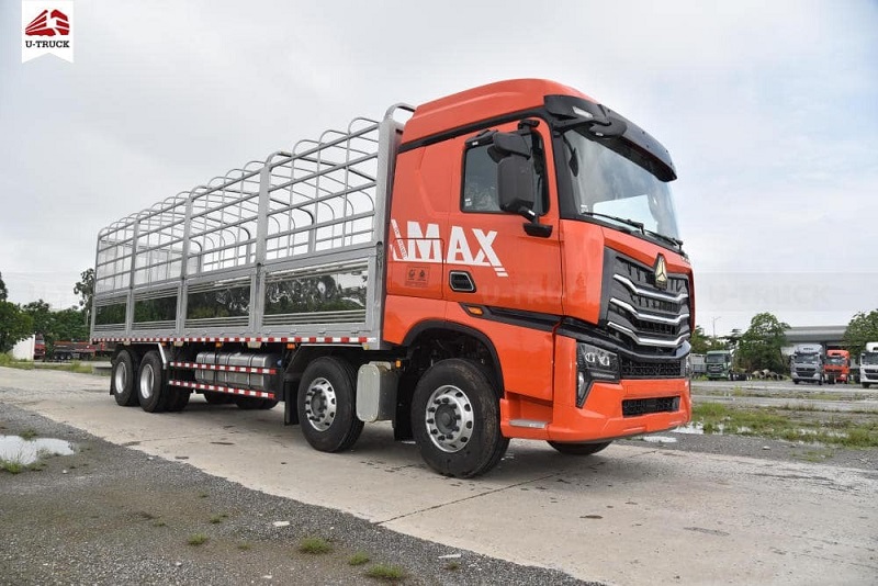 Xe Tải HOWO MAX 350 8X4 Khung mui Nhập Khẩu 9M7