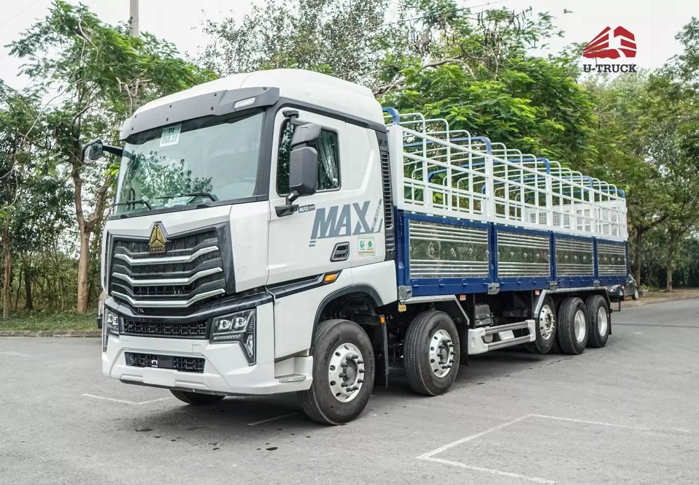 Ngoại thất xe tải thùng HOWO MAX 400