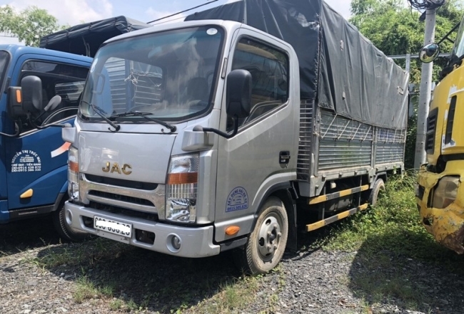 Có nên mua xe tải JAC cũ không? Rủi ro tiềm ẩn khi mua xe cũ