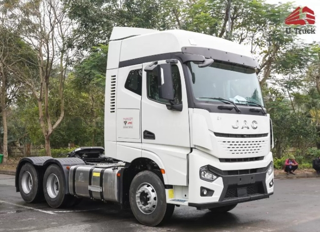 Dòng xe đầu kéo JAC nhập khẩu và giá bán mới nhất 2025