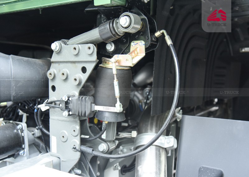 Howo V7-X 440HP Tractor – Single Reduction Rear Axle