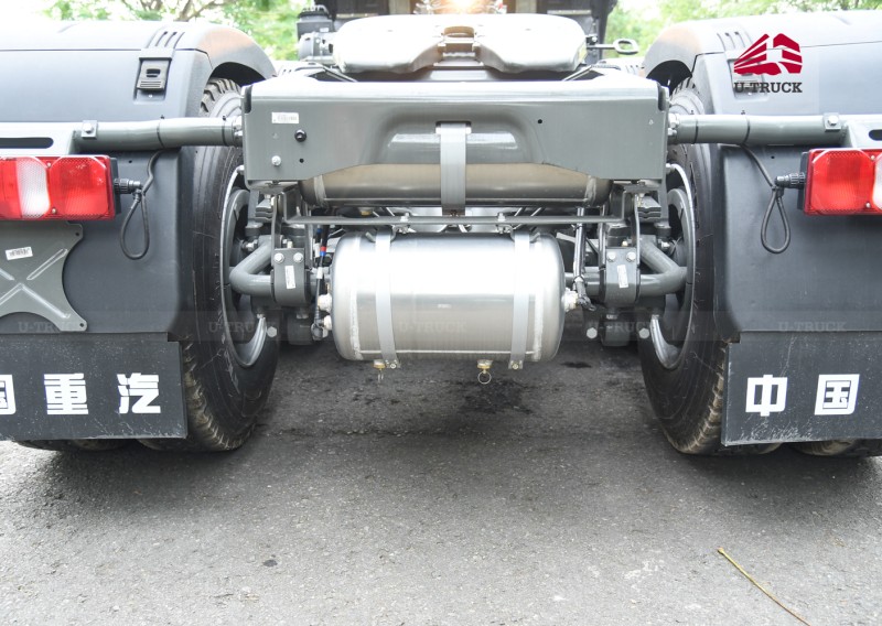 Howo V7-X 440HP Tractor – Single Reduction Rear Axle