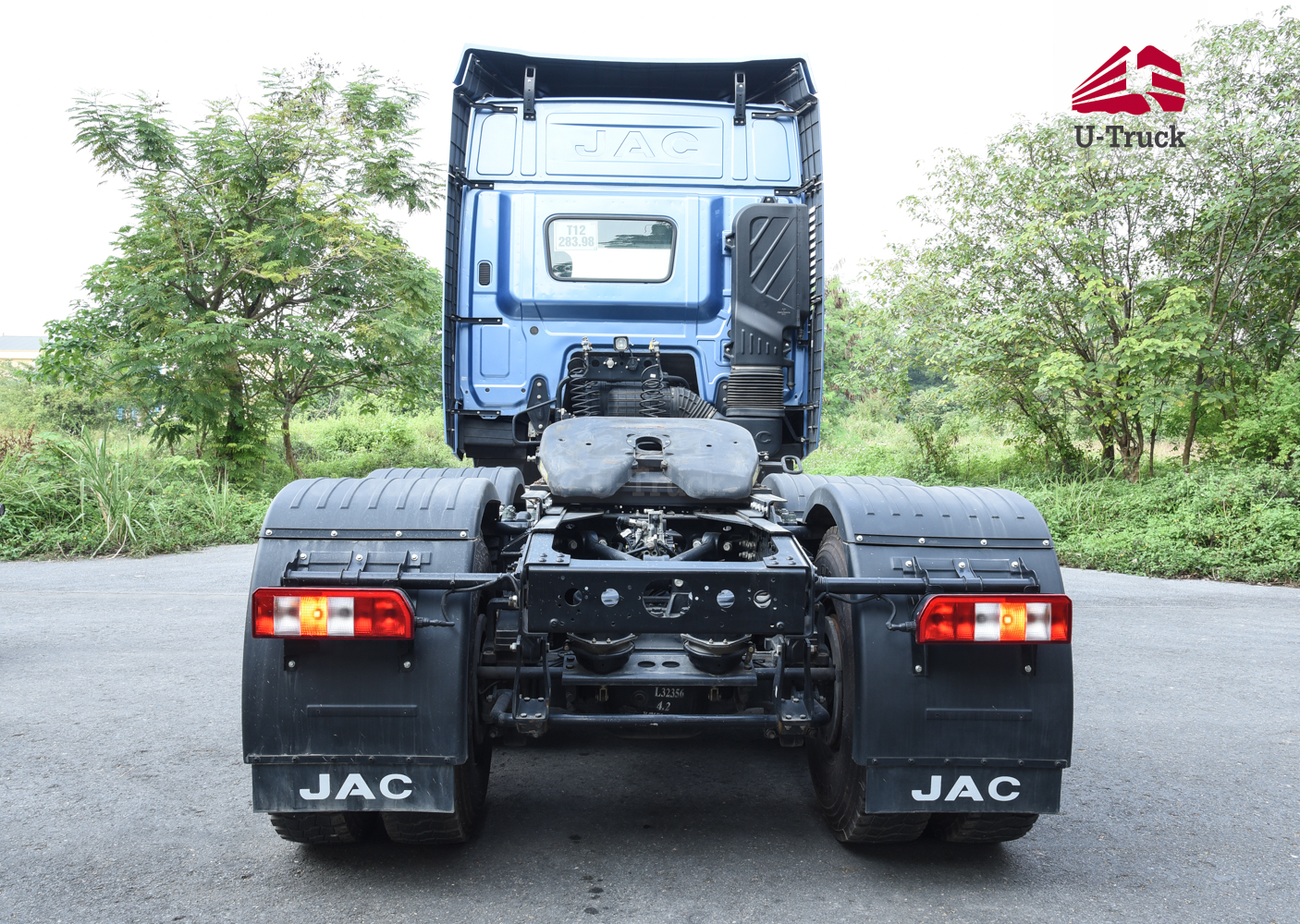 JAC Q7 480 Tractor – Hub Reduction Rear Axle