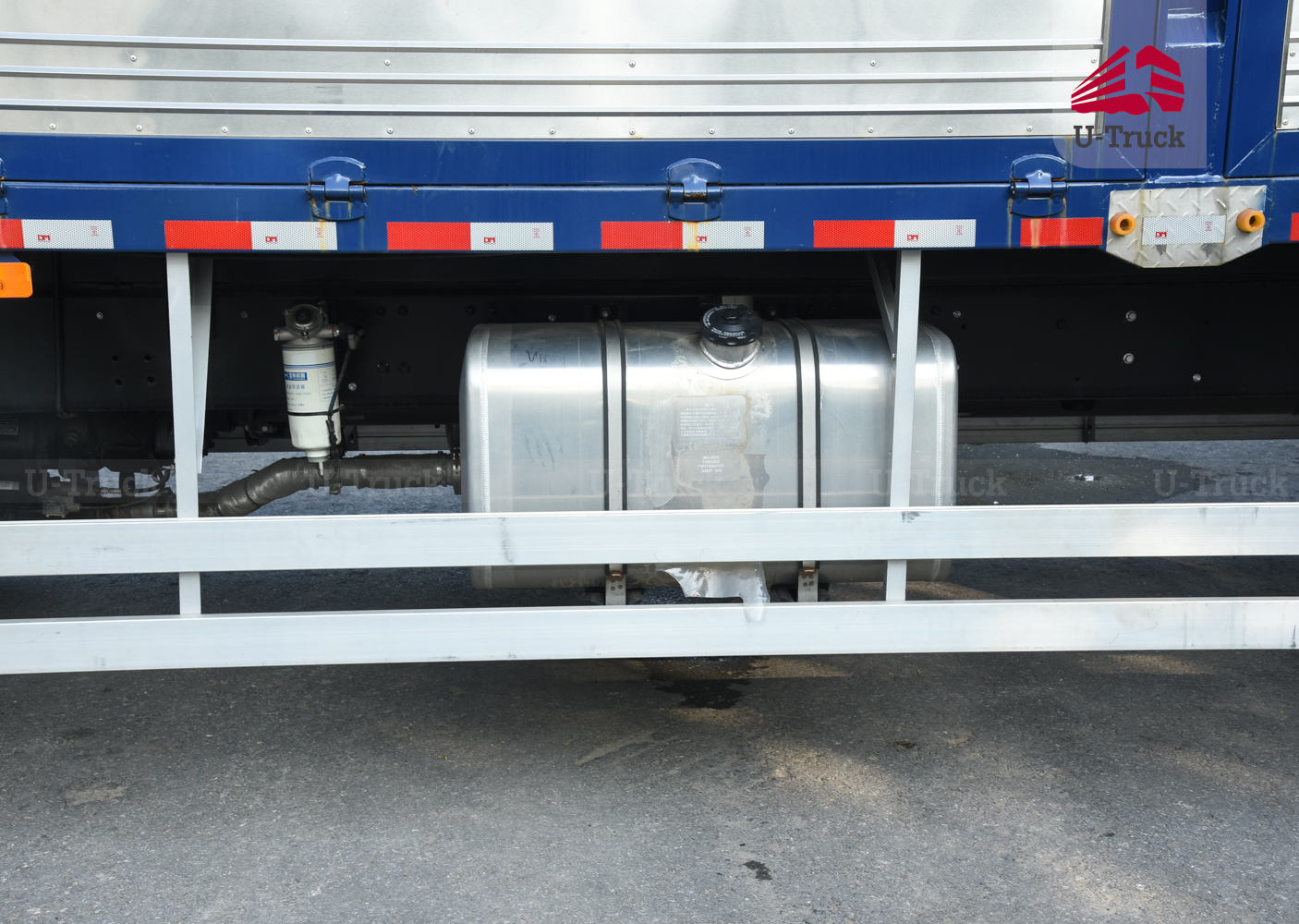 JAC A5 6×4 Cargo Truck – Tarpaulin Frame 9.9M (Imported)