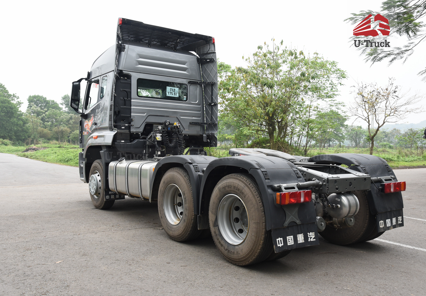 HOWO NX 440HP TRACTOR- Single Reduction Rear Axle