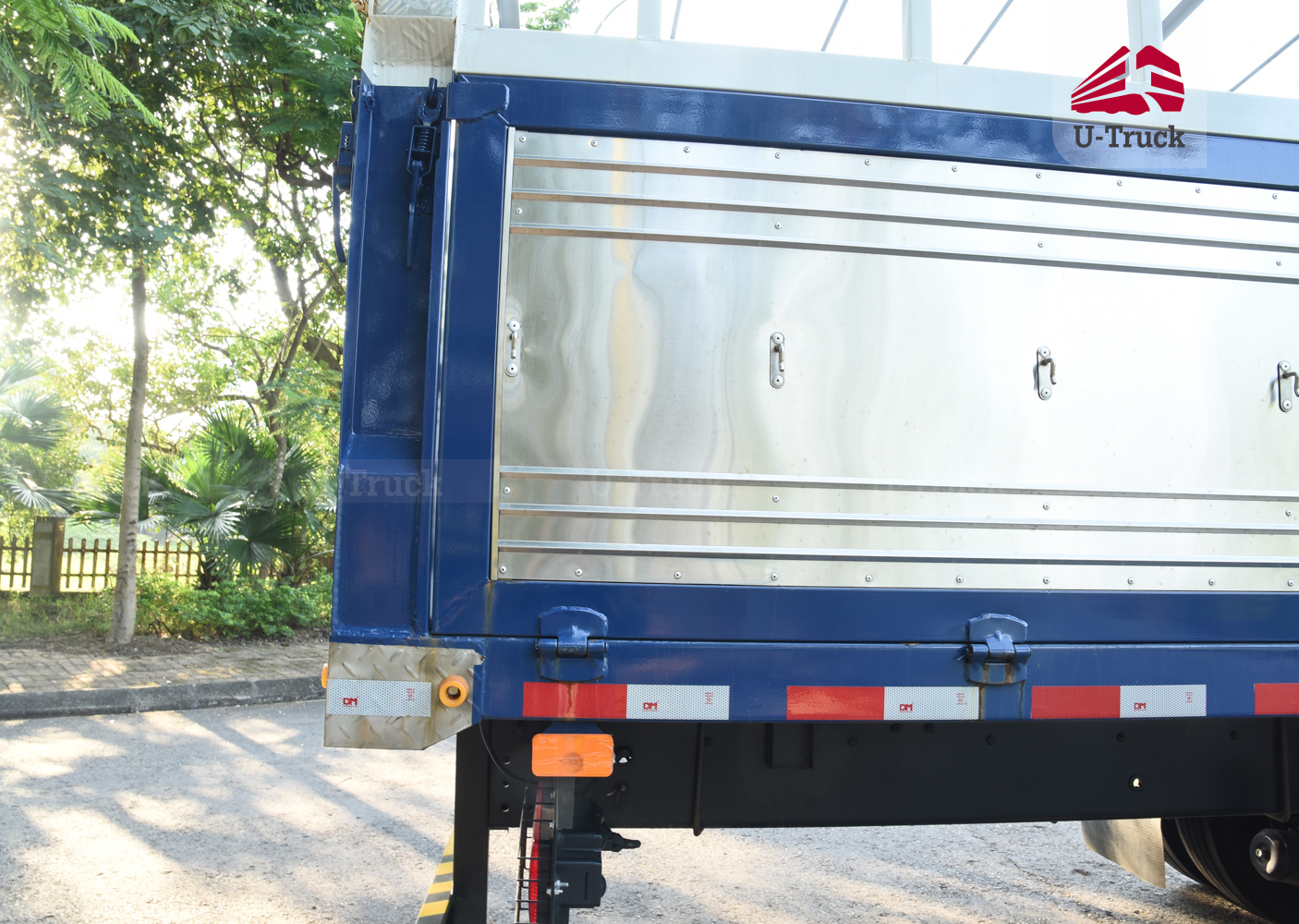 JAC A5 6×4 Cargo Truck – Tarpaulin Frame 9.9M (Imported)