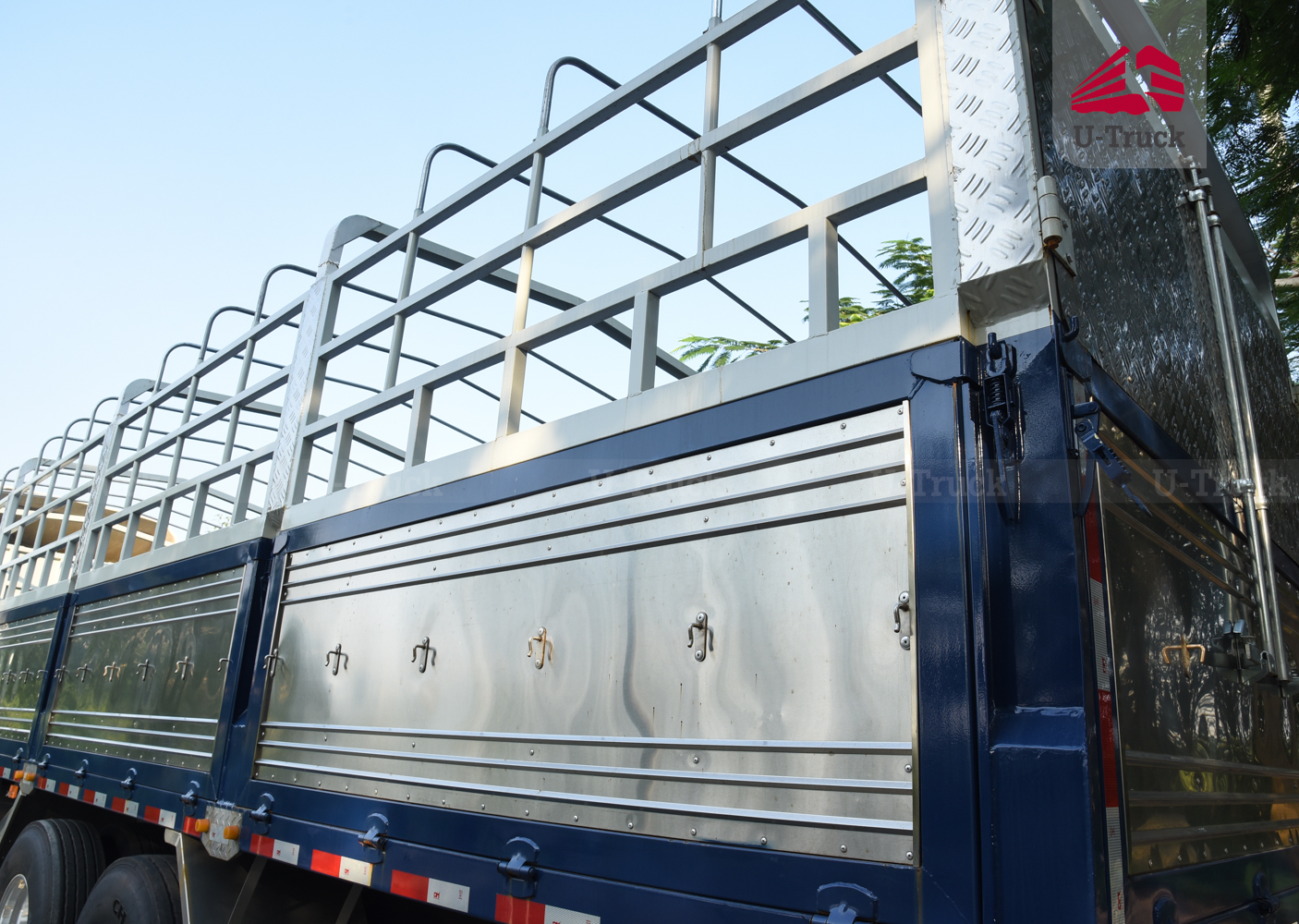 JAC A5 6×4 Cargo Truck – Tarpaulin Frame 9.9M (Imported)