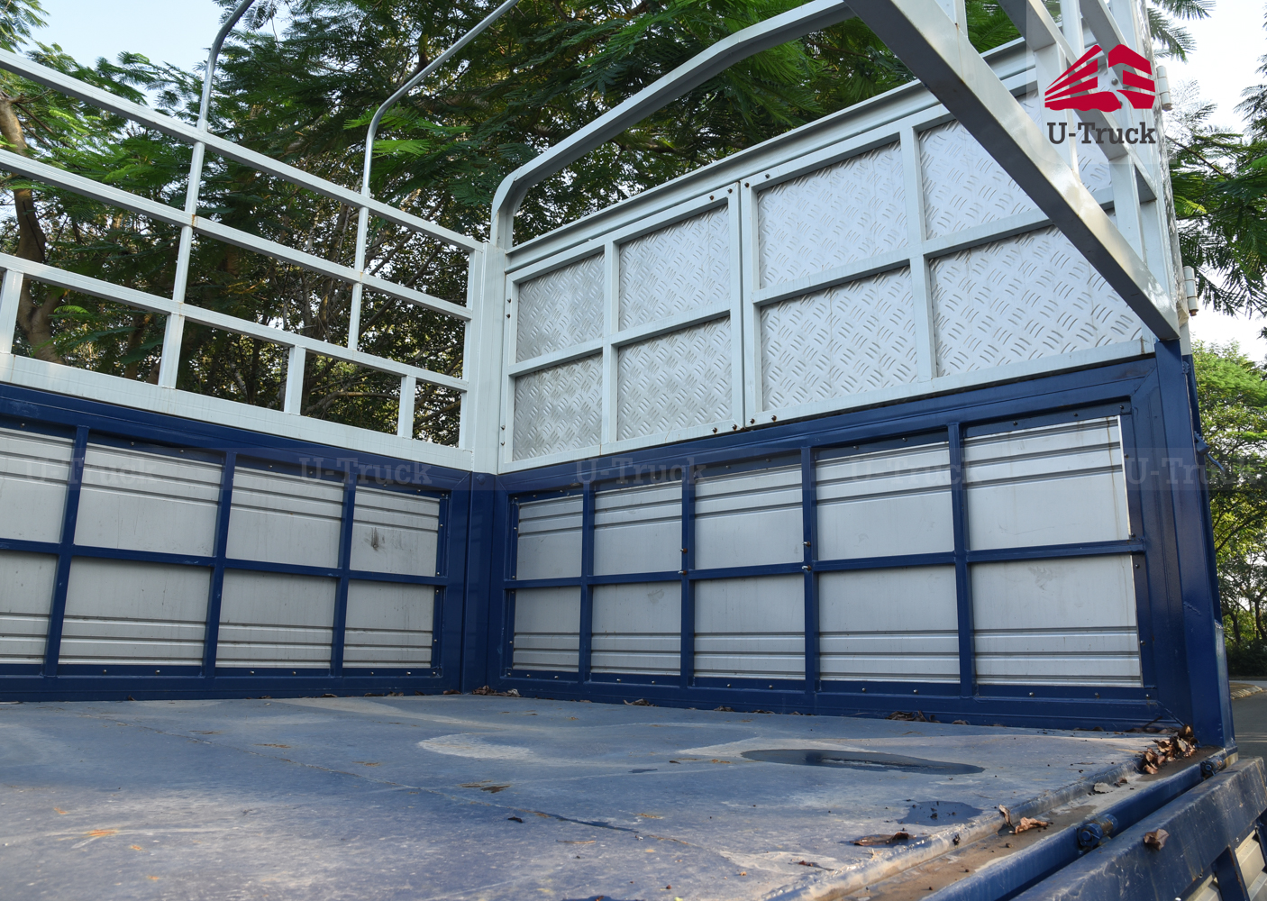 JAC A5 6×4 Cargo Truck – Tarpaulin Frame 9.9M (Imported)