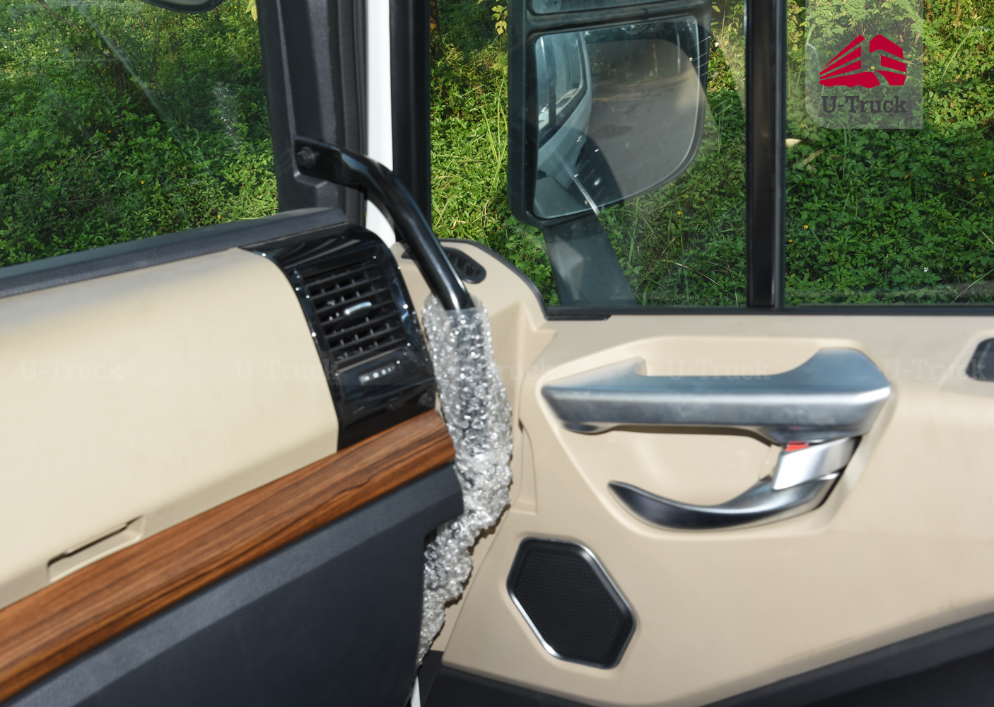 JAC A5 6×4 Cargo Truck – Tarpaulin Frame 9.9M (Imported)