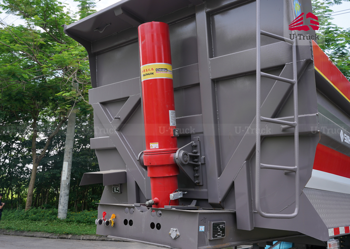 SUNHUNK U-Shape Dump Semi-Trailer – 27.8 Tons