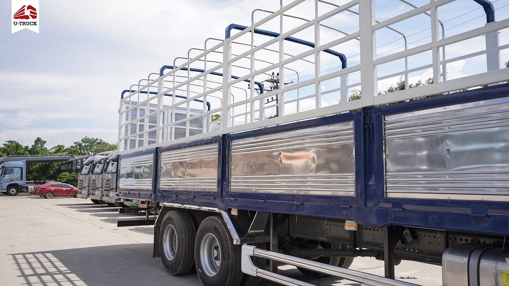 Howo MAX 280 6×2 Cargo Truck-Tarpaulin Frame 9.9M (New)