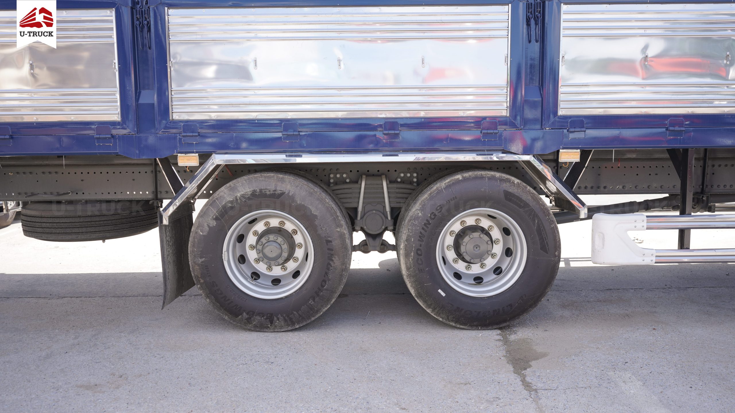 Howo MAX 280 6×2 Cargo Truck-Tarpaulin Frame 9.9M (New)