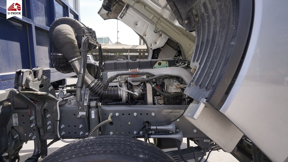 Howo MAX 280 6×2 Cargo Truck-Tarpaulin Frame 9.9M (New)