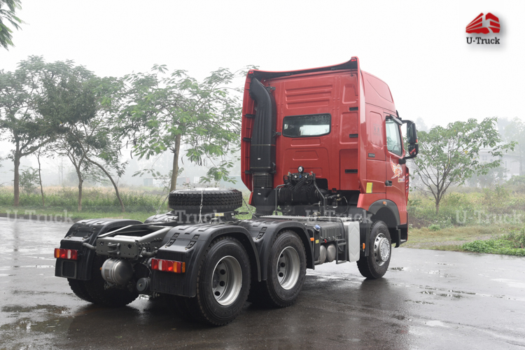 Howo T7H 440HP Tractor – Single Reduction Rear Axle