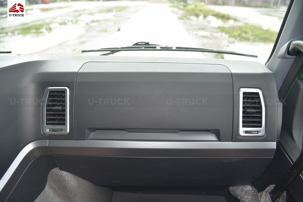 Howo V7-X 380HP 8×4 Dump Truck – U-Shape Dump Box
