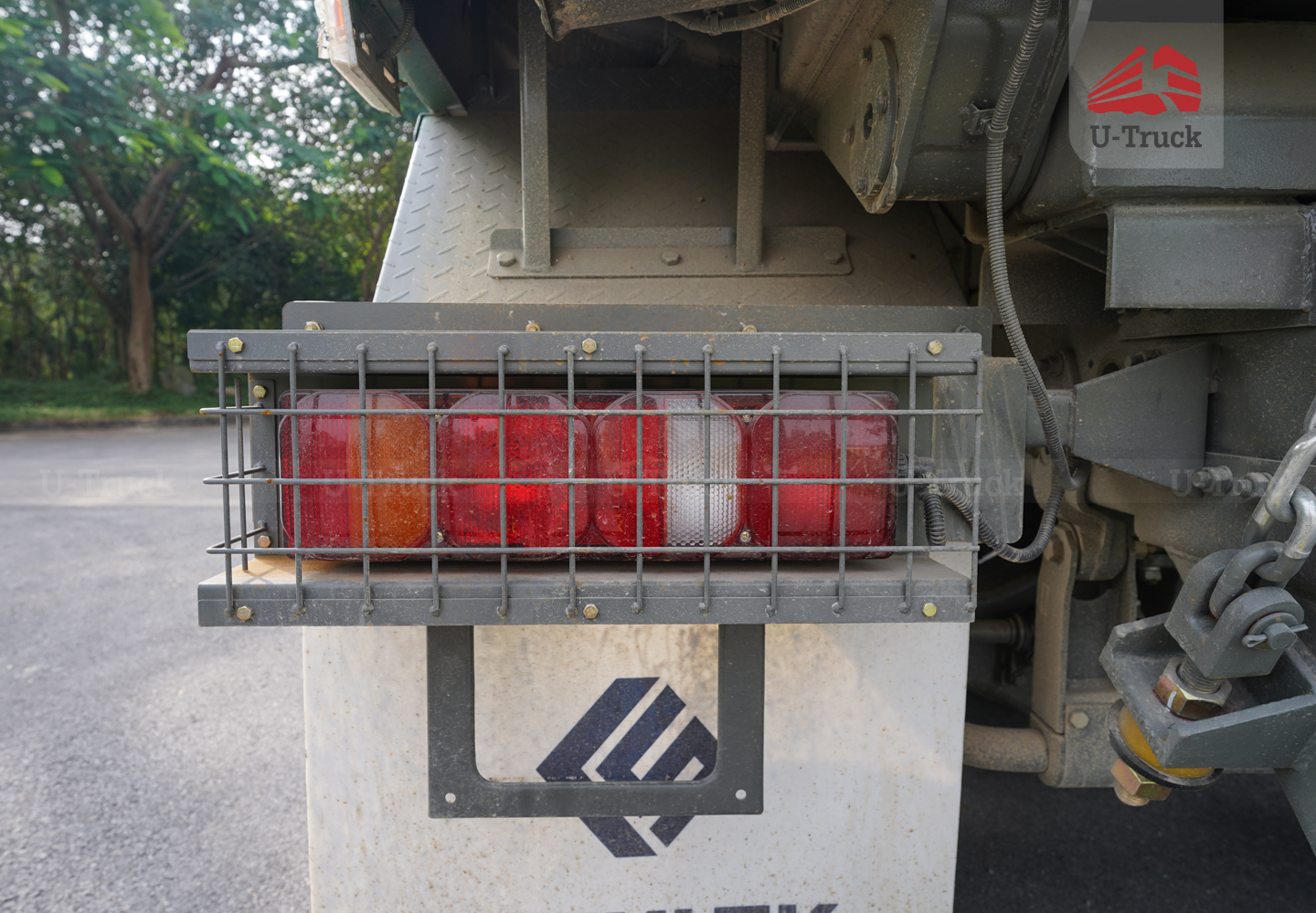 Howo NX 350HP 8×4 Dump Truck – U-Shape Dump Box