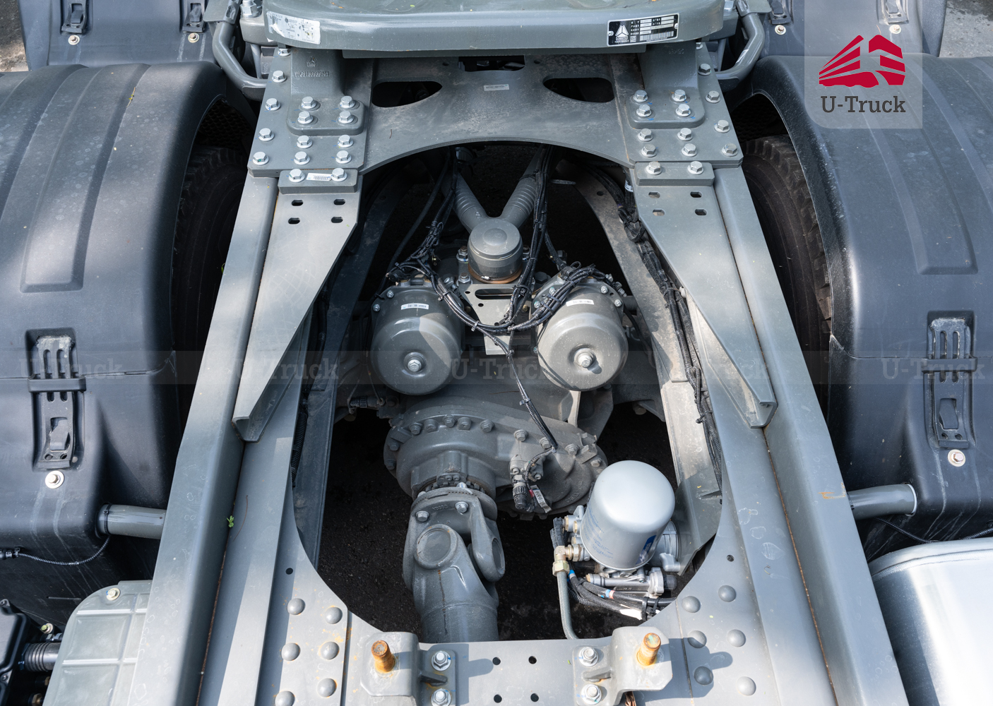 Howo TH7 LX 460HP – Hub Reduction Rear Axle