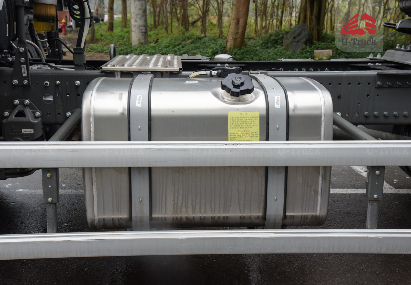 Howo NX 310HP Tractor- Single Reduction Rear Axle