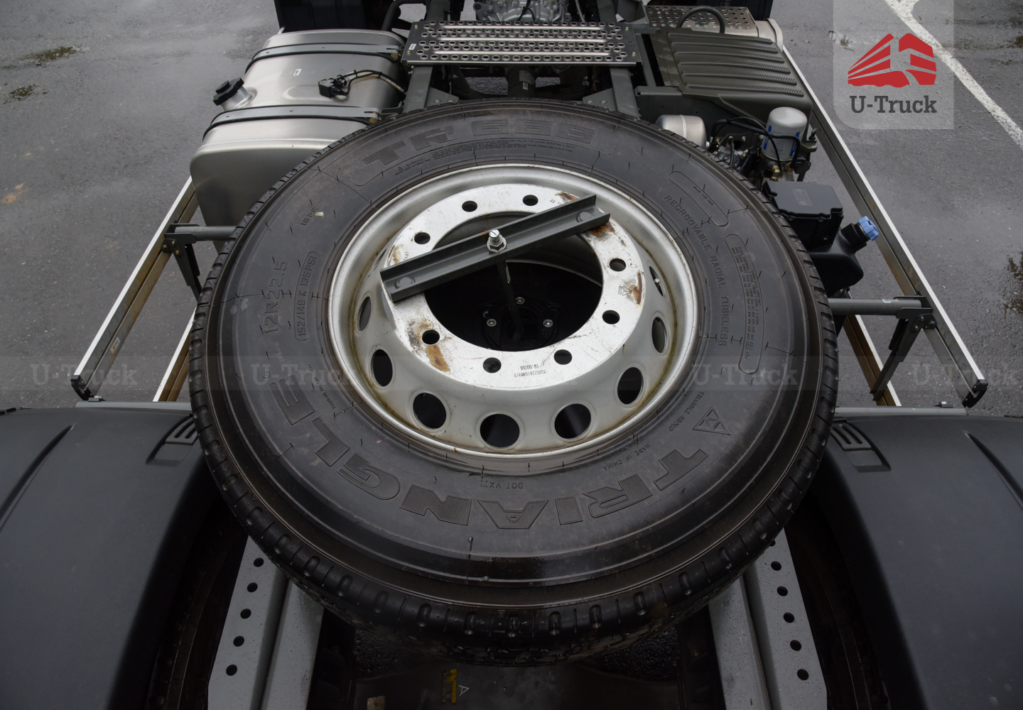 Howo NX 310HP Tractor- Single Reduction Rear Axle