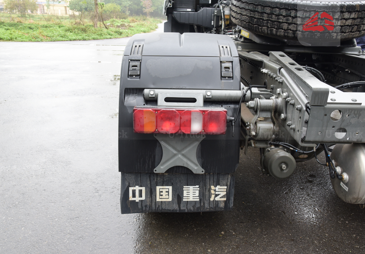 Howo NX 310HP Tractor- Single Reduction Rear Axle