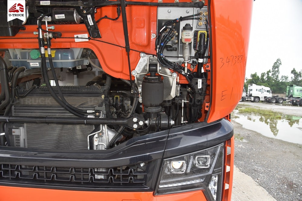 Howo MAX 350 8×4 Cargo Truck – Tarpaulin Frame 9.7M