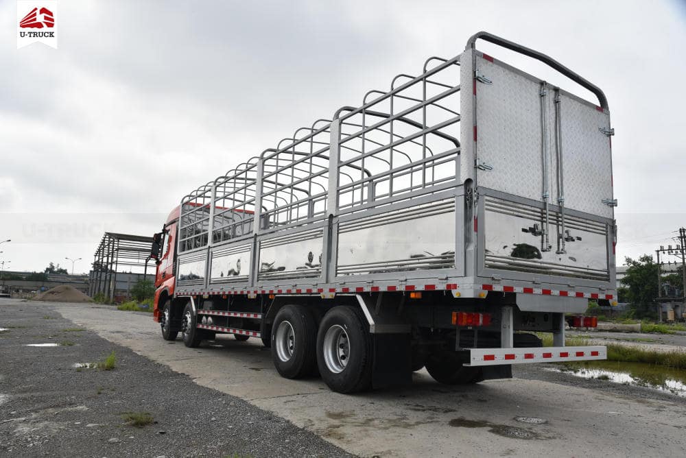 Howo MAX 350 8×4 Cargo Truck – Tarpaulin Frame 9.7M