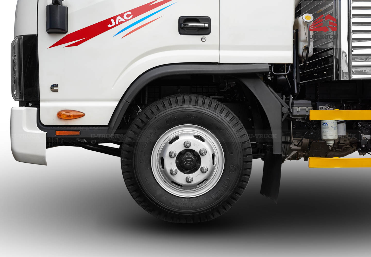 JAC N750 Plus E5A – Box Cargo Truck