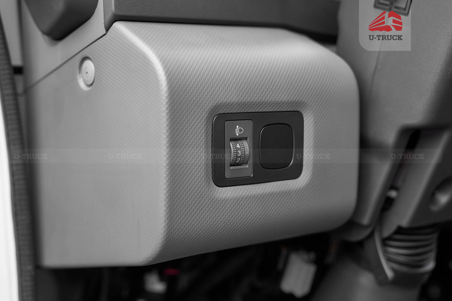 JAC N750 Plus E5A – Box Cargo Truck