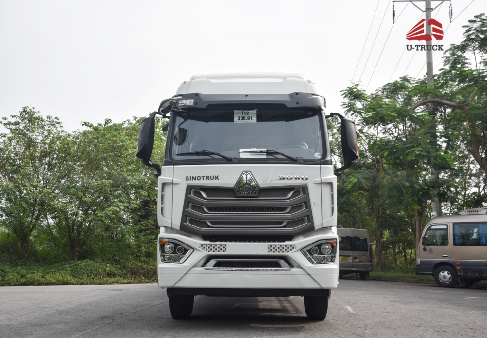 Howo NX 4×2 Cargo Truck-Tarpaulin Frame 9.8M