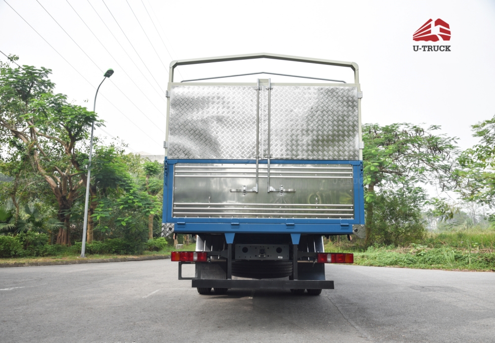 Howo NX 4×2 Cargo Truck-Tarpaulin Frame 9.8M