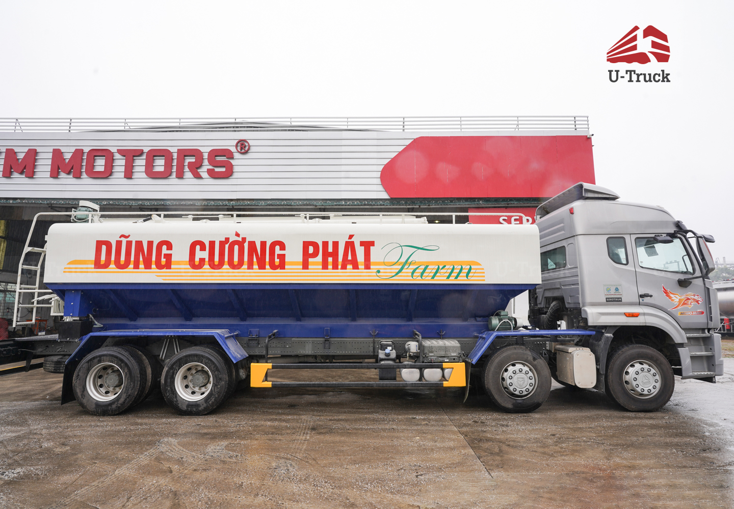 Howo NX 8×4 Feed Tanker Truck – 26m³