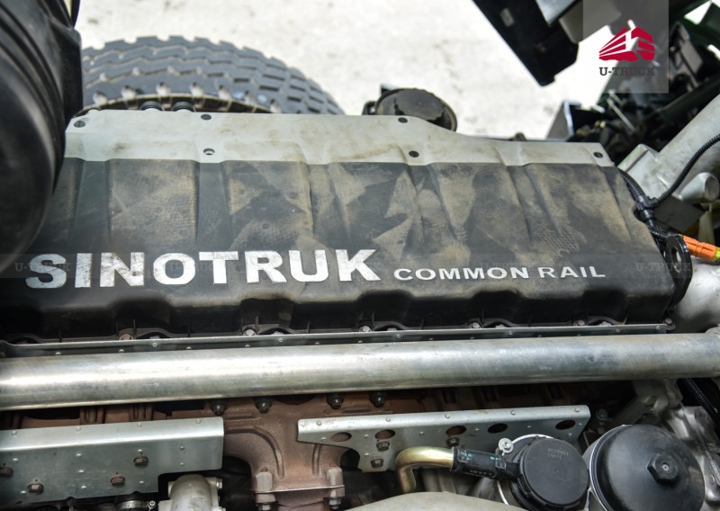 Howo V7-X 400HP 8×4 Dump Truck – U-Shape Dump Box