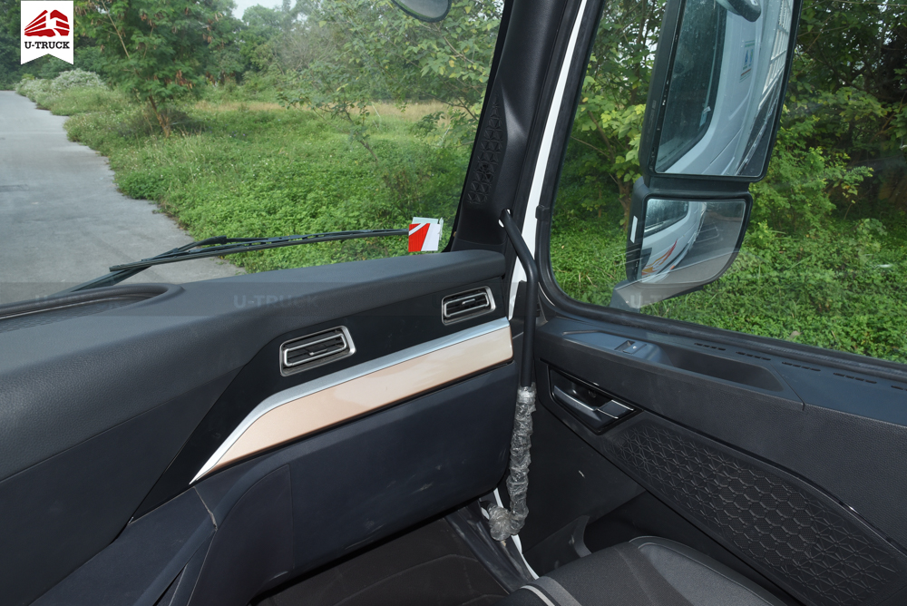 TH7 DX 460 Tractor – Single Reduction Rear Axle