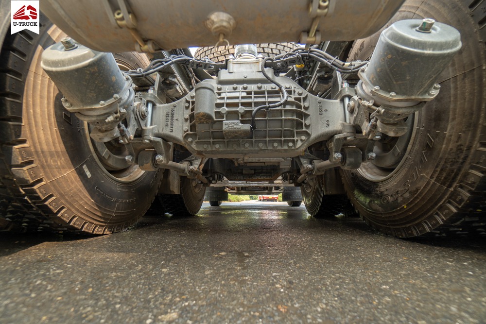 SITRAK G7X EV Electric Tractor – Single Reduction Rear Axle