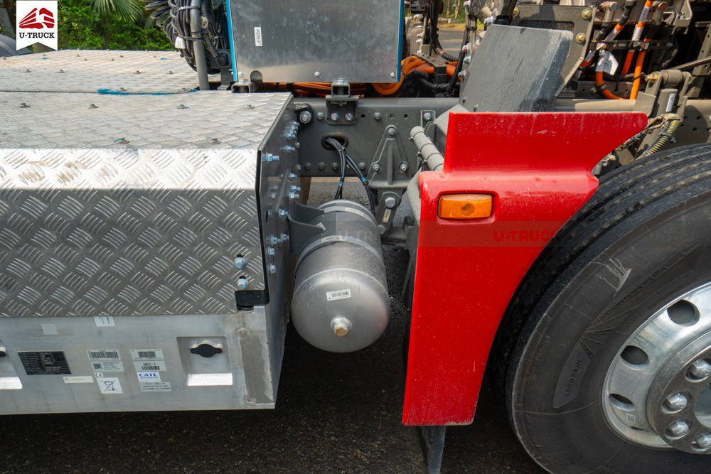 SITRAK G7X EV Electric Tractor – Single Reduction Rear Axle
