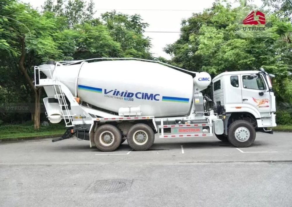 xe trộn bê tông howo