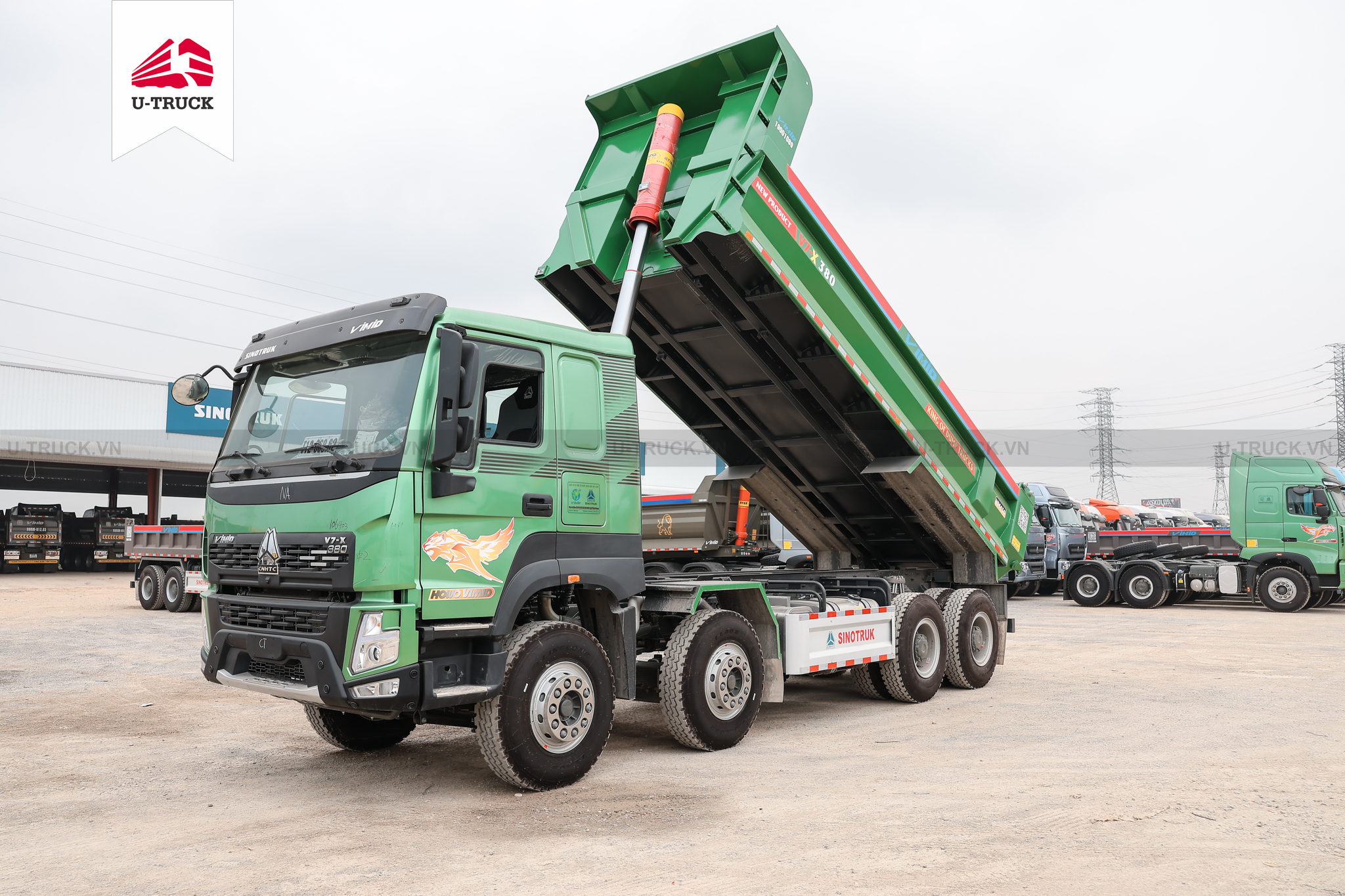 Xe ben HOWO V7X 380 8X4 Thùng đúc 4.77 (SS 8+8)