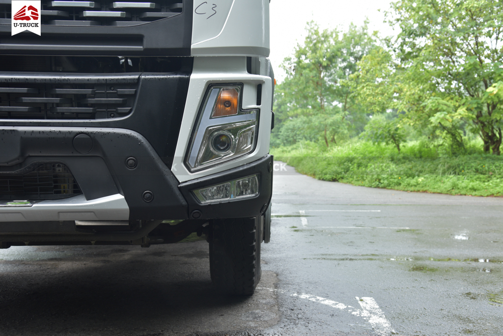 Howo V7X 380HP 12m³ Concrete Mixer Truck