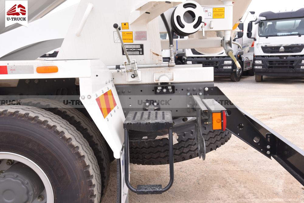 Howo TX 350HP 10m³ Concrete Mixer Truck
