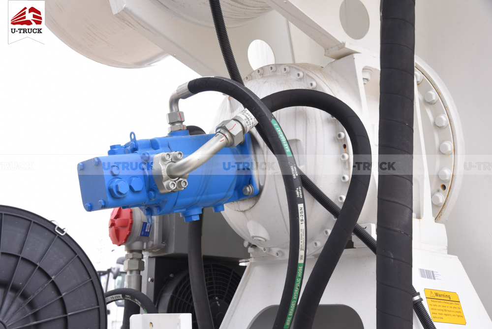 Howo TX 350HP 10m³ Concrete Mixer Truck